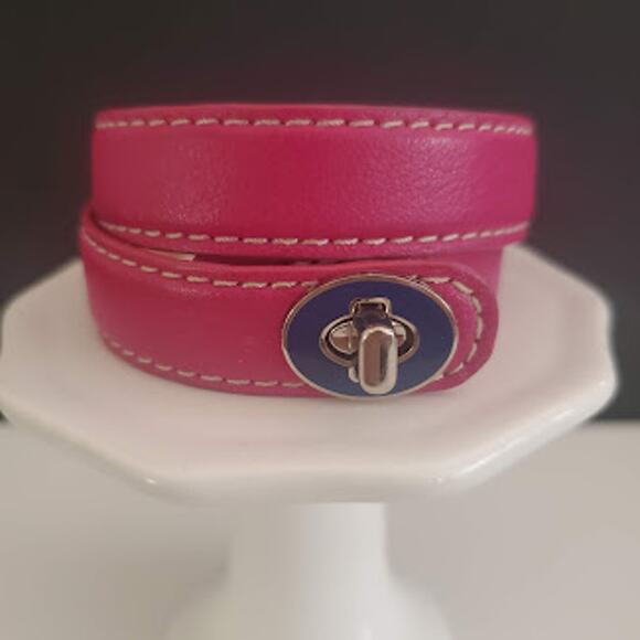 Coach Double Wrap‎ Leather Bracelet Berry Pink with Blue Enamel Turn Lock Clasp - Picture 5 of 10